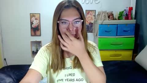 Snapshot of tgirlselena chatting on October 5, 2025, 11:24 pm tgirlselena online show from October 5, 2025, 11:24 pm