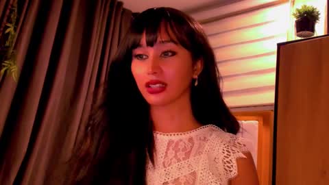 Snapshot of th3r3sa chatting on December 9, 2024, 3:44 pm th3r3sa online show from December 9, 2024, 3:44 pm