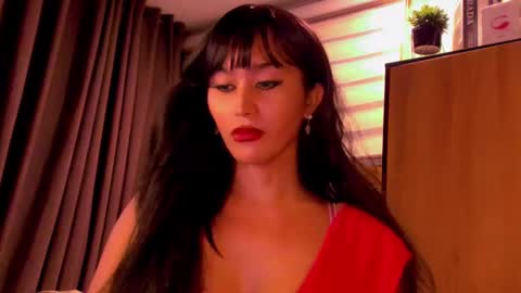 Snapshot of th3r3sa chatting on December 14, 2024, 10:02 am th3r3sa online show from December 14, 2024, 10:02 am