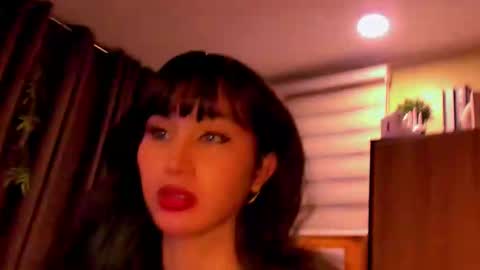 Snapshot of th3r3sa chatting on March 6, 2025, 2:08 pm th3r3sa online show from March 6, 2025, 2:08 pm