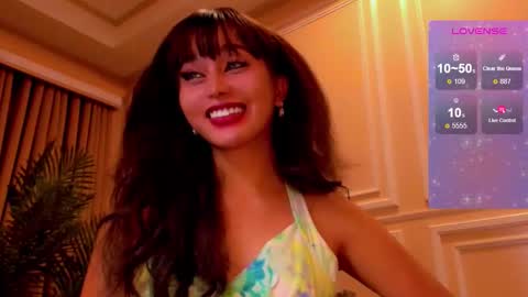 Snapshot of th3r3sa chatting on October 18, 2025, 5:46 pm th3r3sa online show from October 18, 2025, 5:46 pm