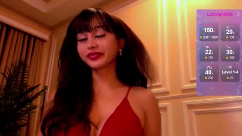 Snapshot of th3r3sa chatting on October 29, 2025, 5:36 pm th3r3sa online show from October 29, 2025, 5:36 pm