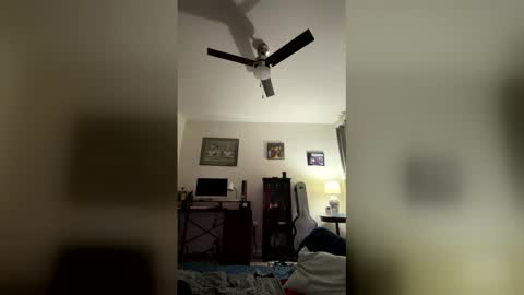 tha_bestyet42 online show from April 1, 2026, 2:12 am