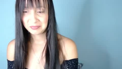 thaamara_09 online show from October 1, 2025, 3:23 am