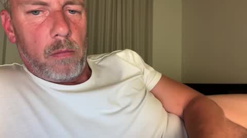 thabomb420563 online show from June 3, 2026, 9:53 pm