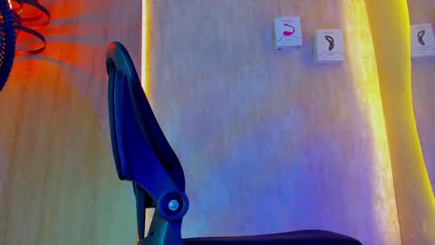 thaddeus king online show from February 11, 2025, 7:59 pm