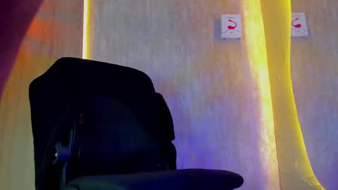 thaddeus king online show from February 12, 2025, 11:51 pm