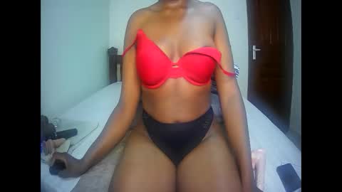 Snapshot of thalami21 chatting on November 16, 2025, 11:10 pm shy online show from November 16, 2025, 11:10 pm