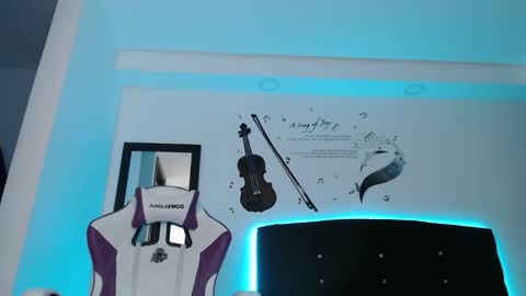 Snapshot of thalia_joness chatting on February 5, 2026, 10:53 am Thalia online show from February 5, 2026, 10:53 am