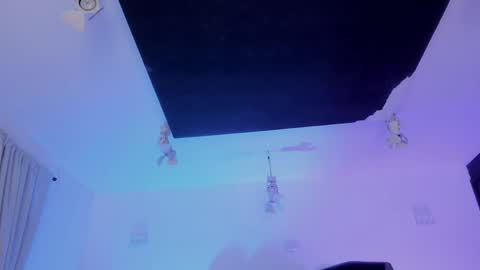 Thalia online show from May 28, 2026, 6:00 am