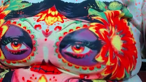 Snapshot of thaly_pervert chatting on April 8, 2026, 4:29 pm Thalia online show from April 8, 2026, 4:29 pm