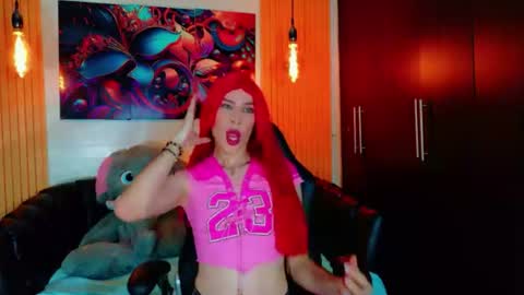 Snapshot of thamara_roberts chatting on July 2, 2026, 8:26 pm thamara_roberts online show from July 2, 2026, 8:26 pm