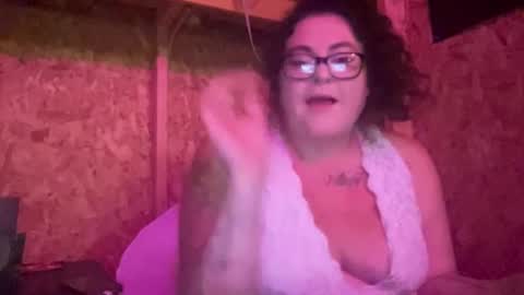 Snapshot of thatbadgirlcat chatting on October 6, 2025, 2:09 am thatbadgirlcat online show from October 6, 2025, 2:09 am