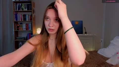 Snapshot of thatonerabbit chatting on May 24, 2026, 2:11 pm Alice online show from May 24, 2026, 2:11 pm