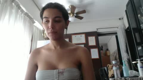 thayanizreal online show from June 19, 2026, 12:31 pm