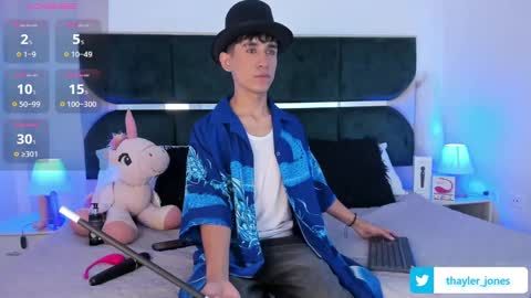 Snapshot of thayler_jones chatting on January 26, 2025, 11:17 am Thayler online show from January 26, 2025, 11:17 am