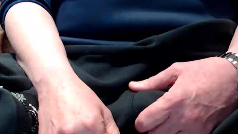 Snapshot of the1pocketrocket chatting on December 12, 2024, 8:32 pm the1pocketrocket online show from December 12, 2024, 8:32 pm