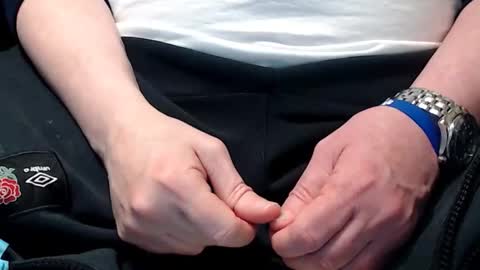 Snapshot of the1pocketrocket chatting on February 28, 2026, 6:31 pm the1pocketrocket online show from February 28, 2026, 6:31 pm