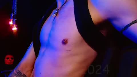 Snapshot of the_anfitrion69 chatting on December 19, 2024, 4:13 am GIORGGIO online show from December 19, 2024, 4:13 am