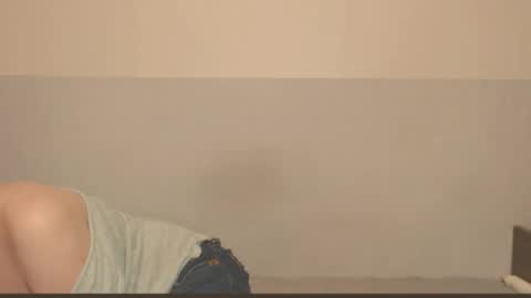 Eva online show from November 12, 2025, 10:30 pm