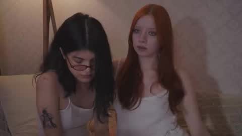 Snapshot of the_cure___ chatting on October 10, 2025, 7:24 pm EllaLyn online show from October 10, 2025, 7:24 pm