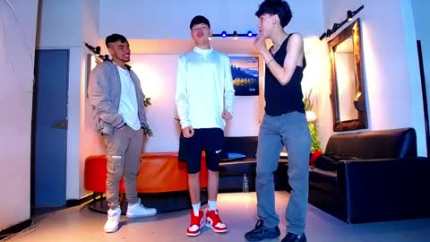 the goodfellas online show from April 5, 2026, 8:39 pm