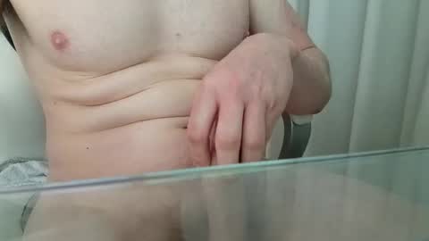 Snapshot of the_hard_baguette chatting on February 27, 2026, 1:33 pm La Baguette dure online show from February 27, 2026, 1:33 pm