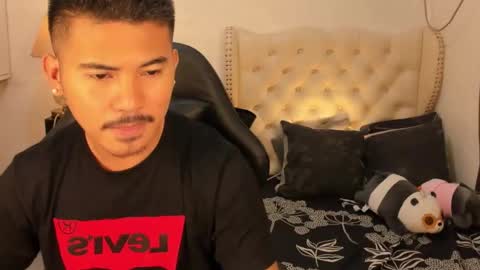 Snapshot of the_killian_jones chatting on September 20, 2025, 1:01 pm ken online show from September 20, 2025, 1:01 pm