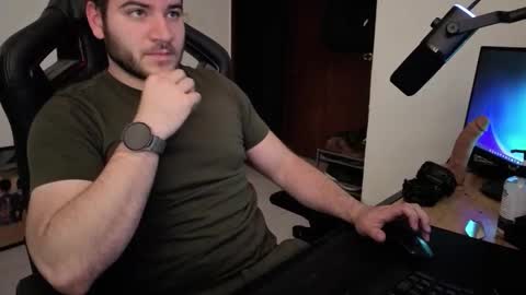 Snapshot of the_king74 chatting on November 9, 2025, 12:53 am the_king74 online show from November 9, 2025, 12:53 am