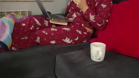 Snapshot of the_naked_pianists chatting on December 1, 2025, 9:31 pm Stephan 34 Cassandra 25 online show from December 1, 2025, 9:31 pm