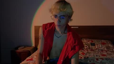 Matt independent model  online show from January 30, 2025, 10:41 pm