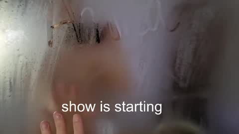 Anna online show from May 3, 2026, 7:20 pm