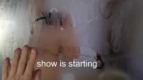 Anna online show from May 9, 2026, 1:22 am