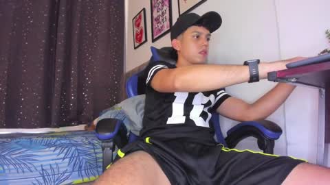 the_skinnyguys online show from April 5, 2026, 9:56 pm