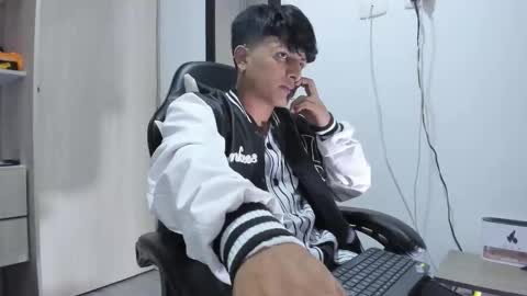 Danny online show from October 5, 2025, 3:49 am