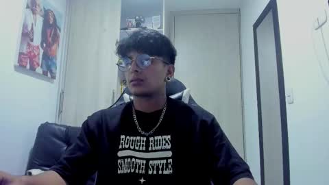 Snapshot of the_weed_guys chatting on October 16, 2025, 4:13 am Danny online show from October 16, 2025, 4:13 am