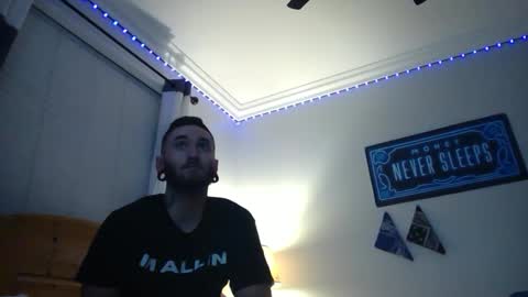 Snapshot of theamezcua98 chatting on February 19, 2025, 9:50 am theamezcua98 online show from February 19, 2025, 9:50 am