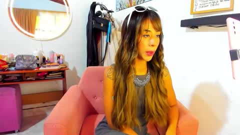 thebadwolf818 online show from June 3, 2026, 12:52 pm