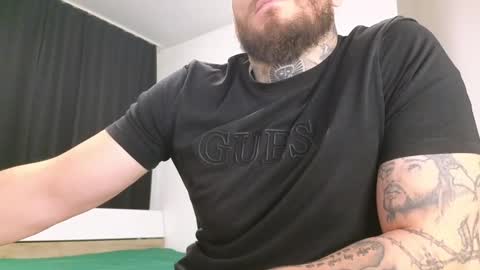 Snapshot of thebestmuscles chatting on December 4, 2024, 9:51 am John online show from December 4, 2024, 9:51 am