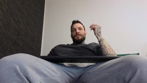 Snapshot of thebestmuscles chatting on March 1, 2025, 7:30 am John online show from March 1, 2025, 7:30 am