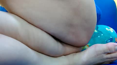 Snapshot of thebestpussyhairy chatting on October 24, 2025, 6:43 am Karla online show from October 24, 2025, 6:43 am