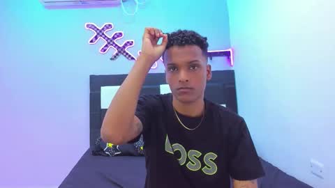 DEAN AND MARY online show from November 23, 2025, 12:38 pm