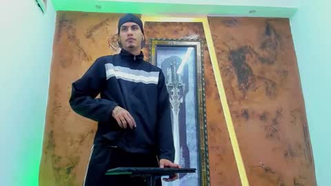 DEAN AND MARY online show from January 16, 2026, 12:53 pm