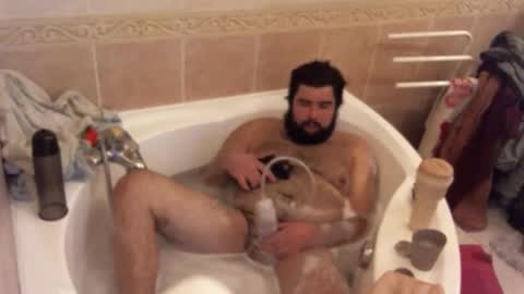 Snapshot of theboydu19 chatting on September 30, 2025, 9:36 am Toitoine online show from September 30, 2025, 9:36 am