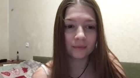 Crystal online show from March 12, 2026, 3:29 pm