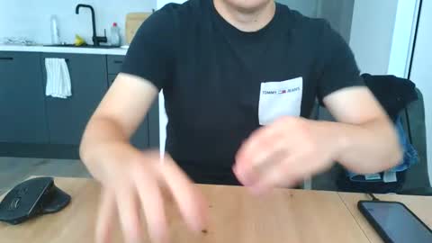 thecuteguy144949 online show from June 8, 2026, 8:15 am