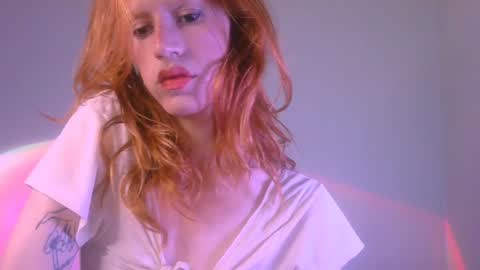 Yolanda online show from December 21, 2024, 7:38 pm