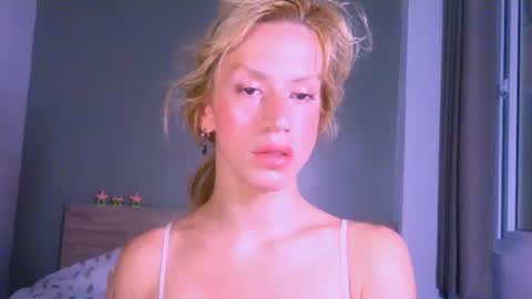 Yolanda online show from August 1, 2026, 3:28 am