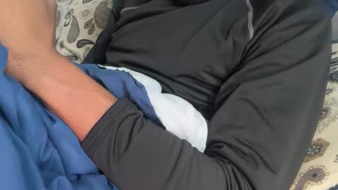 Snapshot of theeshooterr chatting on January 23, 2025, 8:45 pm theeshooterr online show from January 23, 2025, 8:45 pm