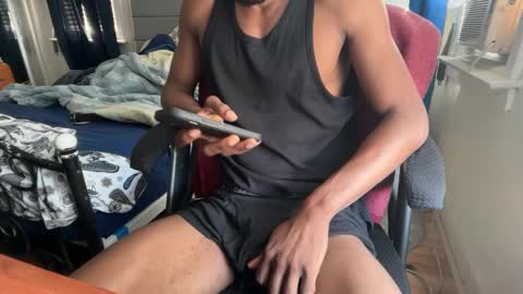 Snapshot of theeshooterr chatting on September 26, 2025, 3:27 pm theeshooterr online show from September 26, 2025, 3:27 pm